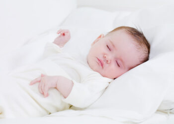 Sağlıklı uyku, sağlıklı büyümenin ilk adımı!