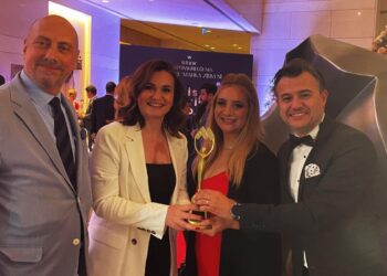 TRPHARM’ın Yapay Zeka Destekli Sağlık Bilinçlendirme Simülasyon Projesi’ne Büyük Ödül