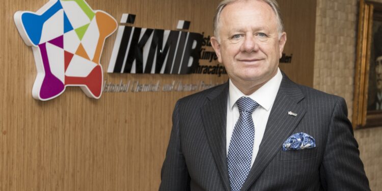 KİMYA SEKTÖRÜ İHRACATINI YÜZDE 24 ARTIRDI