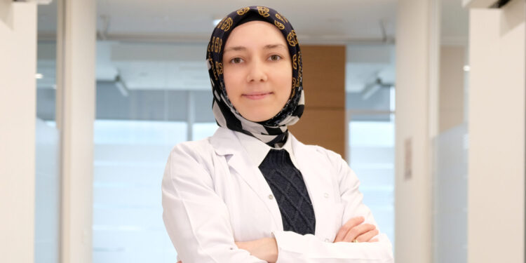 Ağızdan nefes alanların ön dişlerindeki et büyüyor!