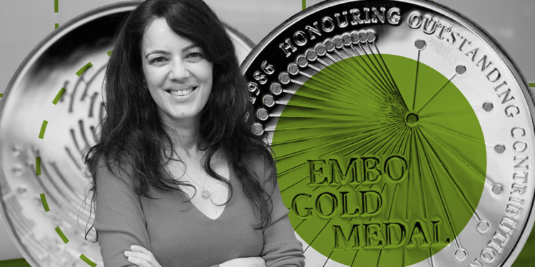 2023 Sabri Ülker Bilim Ödülü sahibi Doç. Dr. Elvan Böke, Avrupa Moleküler Biyoloji Örgütü tarafından da altın madalyayla onurlandırıldı