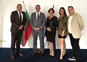 Türk ve Bulgar Diş Hekimleri arasında yeni bir iş birliği