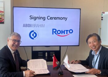 Türkiye’ye yeni nesil göz damlası geliyor!