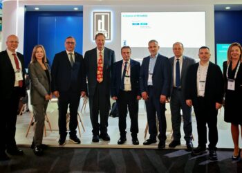 İlaç sektörünün kalbi Frankfurt’ta attı